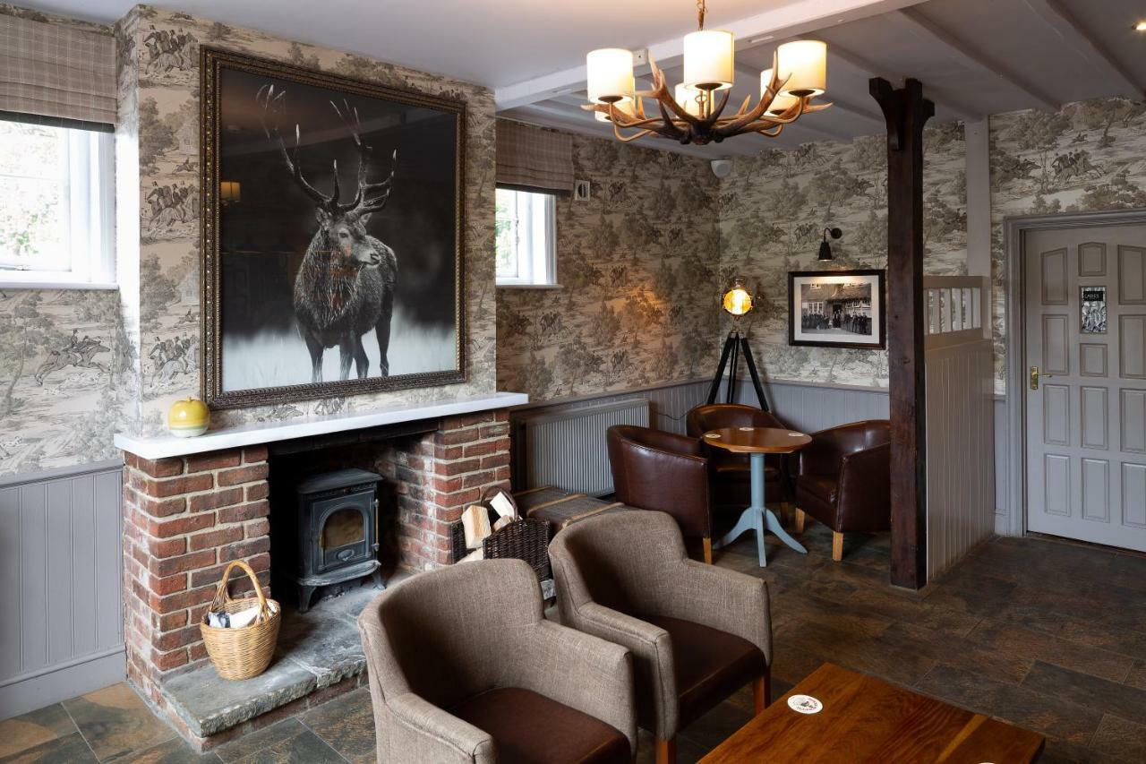The Poacher Inn Гоок Екстер'єр фото